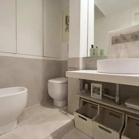 Elegant Retreat In Piazza Sforza Cesarini Apartamento *