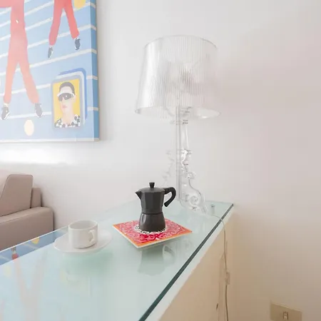 Apartamento Elegant Retreat In Piazza Sforza Cesarini