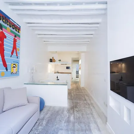 Elegant Retreat In Piazza Sforza Cesarini Apartamento *