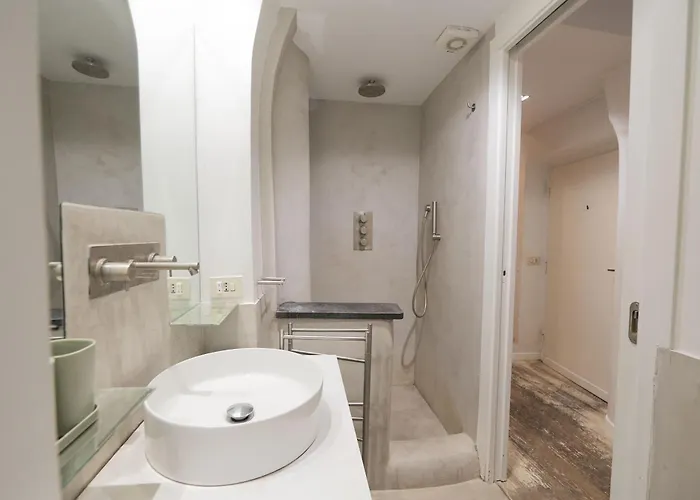 Elegant Design Retreat By Campo De Fiori